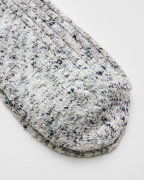 Homespun art yarn Crew Black