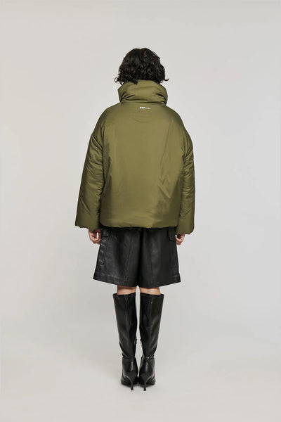 GIACCA IN NYLON VERDE MILITARE