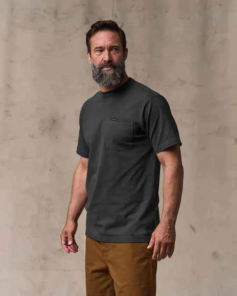 OUTFITTER POCKET T-SHIRT