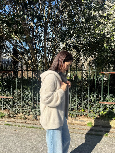 Cardigan con cappuccio in cashmere e volpe
