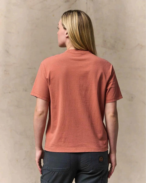 WOMEN'S SHORT SLEEVE POCKET TEE