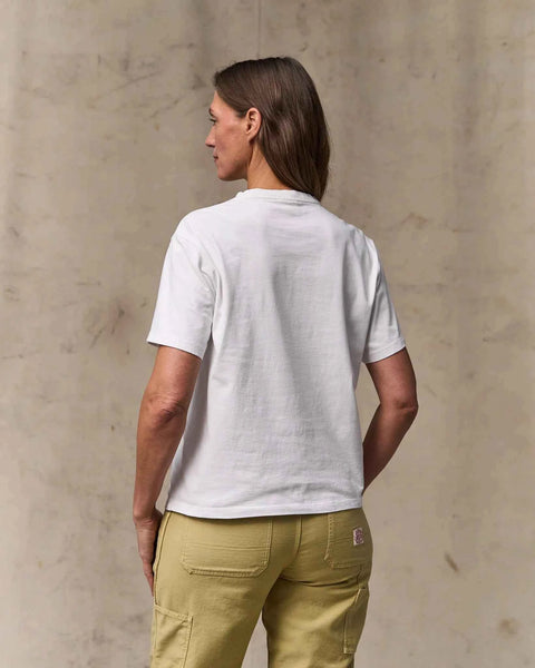 WOMEN'S SHORT SLEEVE POCKET TEE