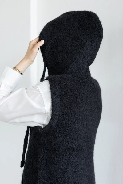 Maglione senza maniche con cappuccio in alpaca