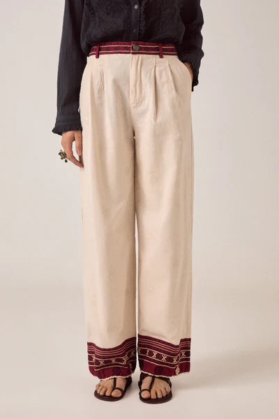 GILBERTO PANT Folklorique
