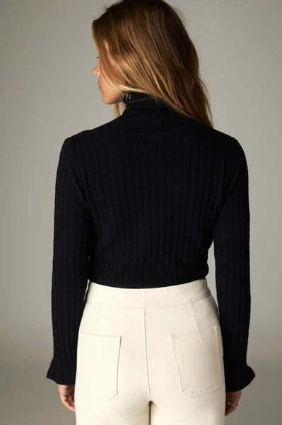 NANCY SWEATER BLACK FREQUENCY