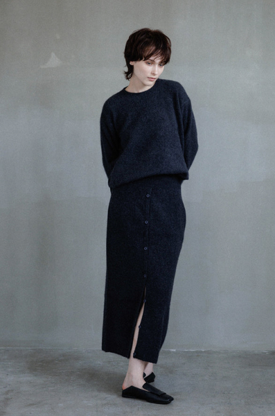 Maglione in lana Hamilton e procione con bottoni laterali