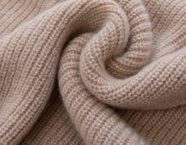Gilet a coste in alpaca