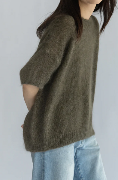 Maglione in seta mohair con spacco laterale