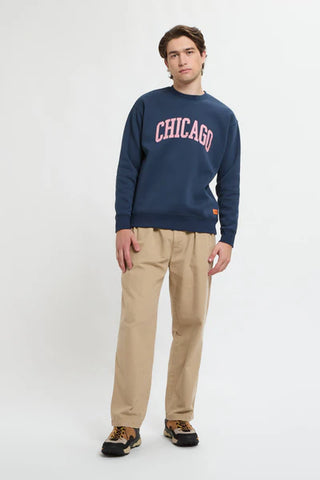UNIVERSALL OVERALL PRINTED CREW SWEAT BRICK