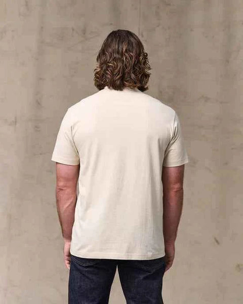 OUTFITTER POCKET T-SHIRT